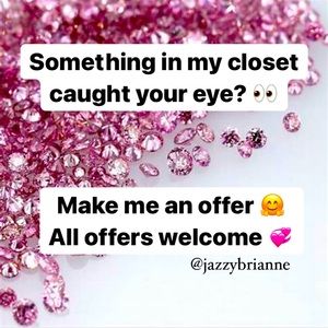 FREE 💎 GIFT included with every purchase !